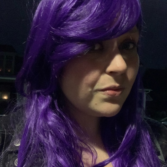 Meet your Posher, Jo - Picture 2 of 2